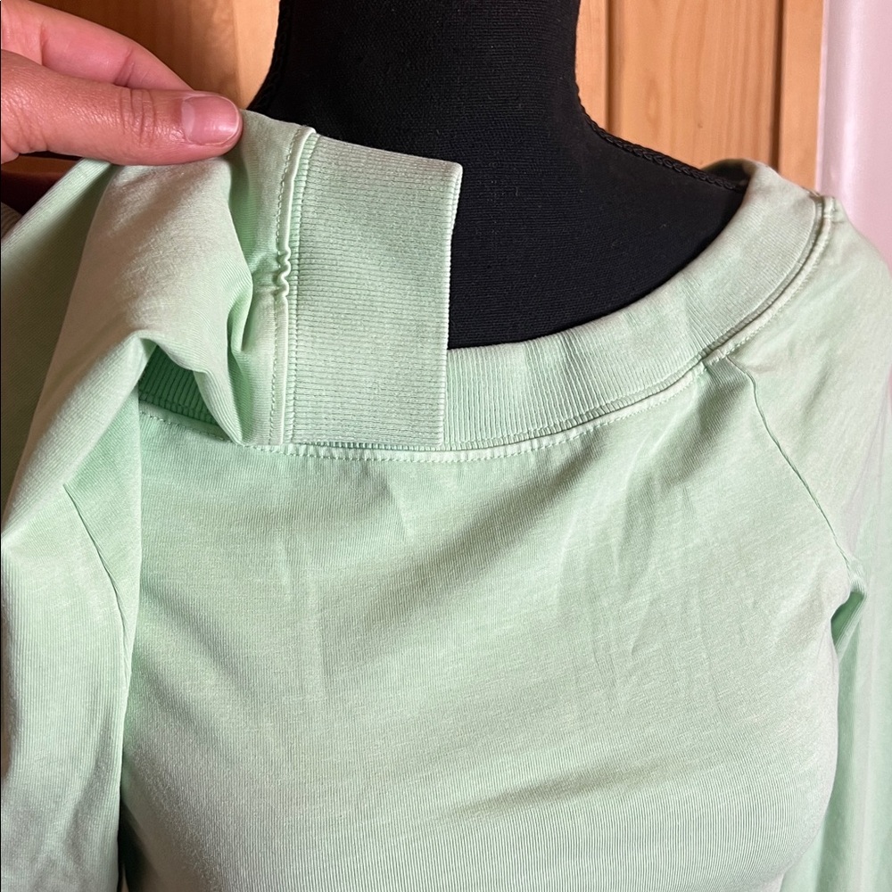 NWOT FREE PEOPLE Movement Hot Shot Easy Set - Picture 9 of 13